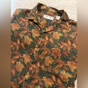 Silk button-down shirt women’s size XL Silk Assets by Danco Paisley pattern